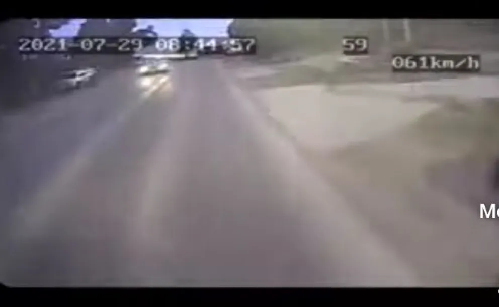 Así fue el choque frontal en Bustillo