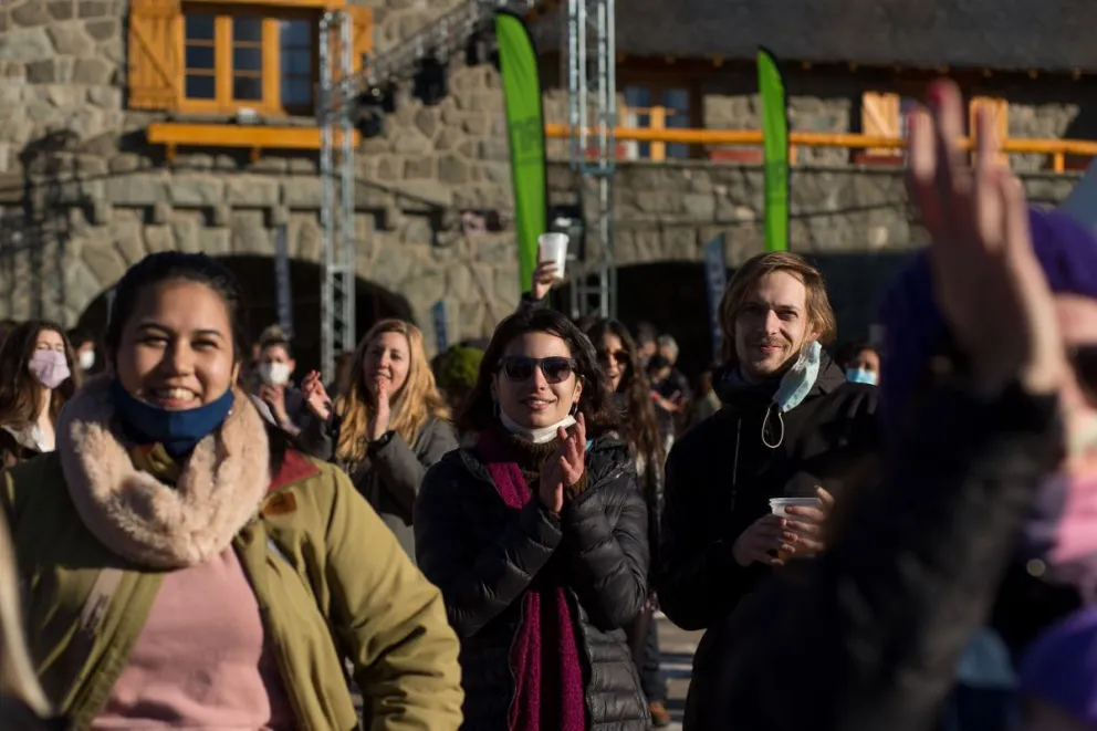 Fiesta Nacional de la Nieve 2023: cerró la convocatoria a artistas locales