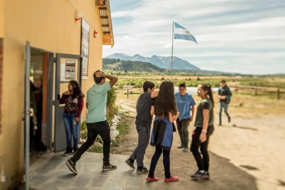 Camuzzi renueva su compromiso con Fundación Cruzada patagónica