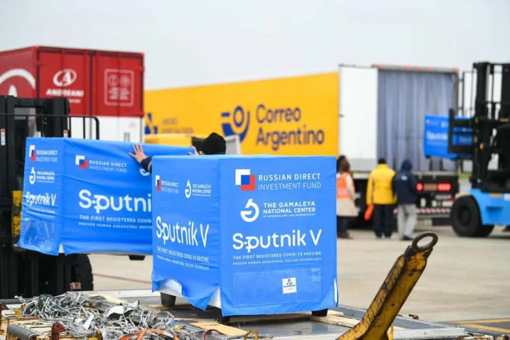 Llegaron 400 mil dosis del componente 2 de Sputnik V