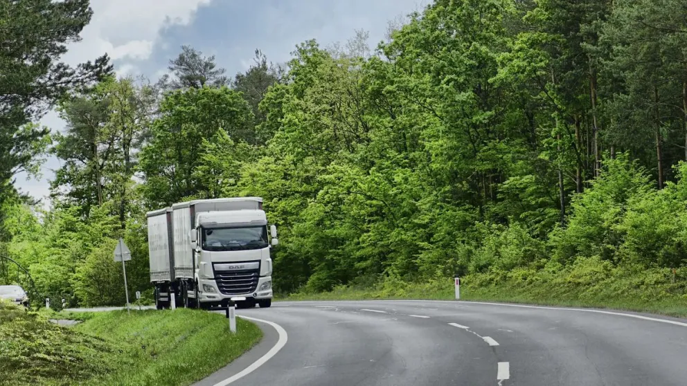 Transportes con más de 10 años, ahora pueden circular en el corredor de Los Lagos