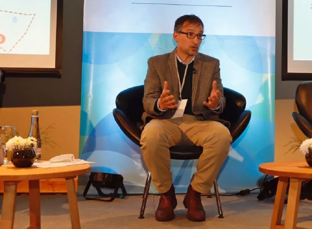 “El proyecto para convertir planes en empleo tiene mucho olor a naftalina"