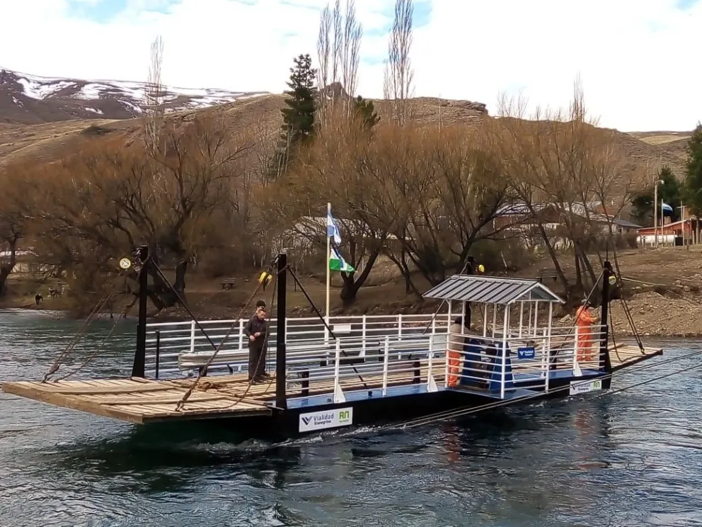 Cambio de horario en la balsa de Villa Llanquín