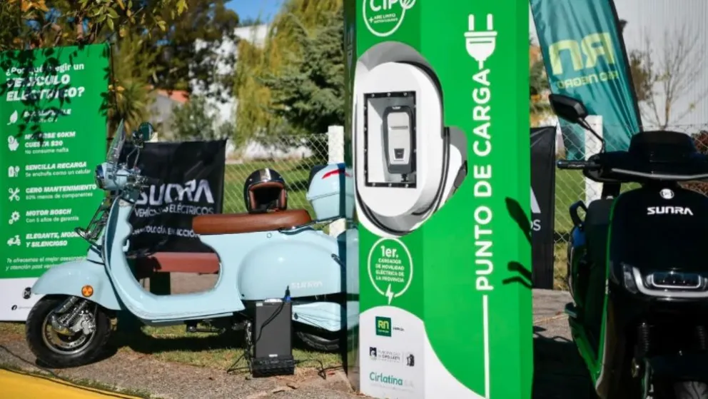 Provincia incorporó tres vehículos eléctricos a su flota