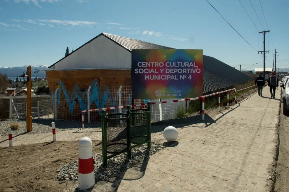 Inauguraron el gimnasio municipal 4 en el barrio Alborada