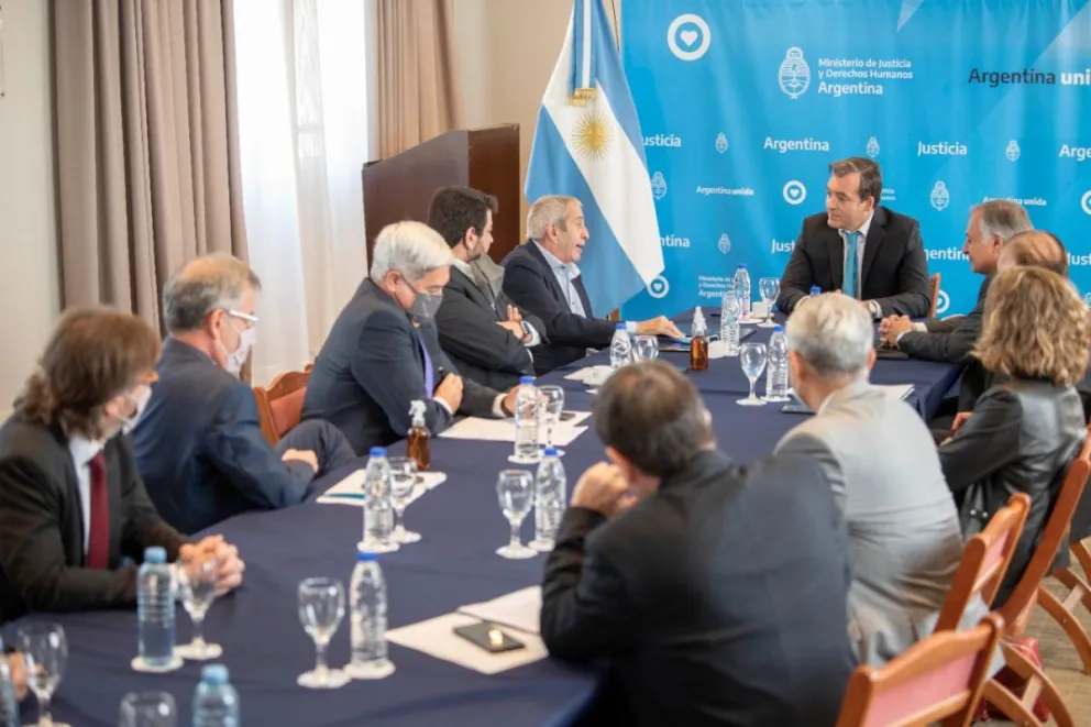 Destinan fondos para la modernización del laboratorio forense en Bariloche