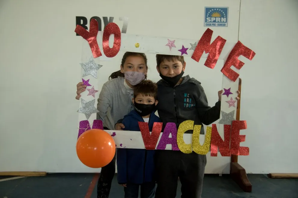 La Sociedad de Pediatría pidió vacunar a los niños para "salir de la pandemia"