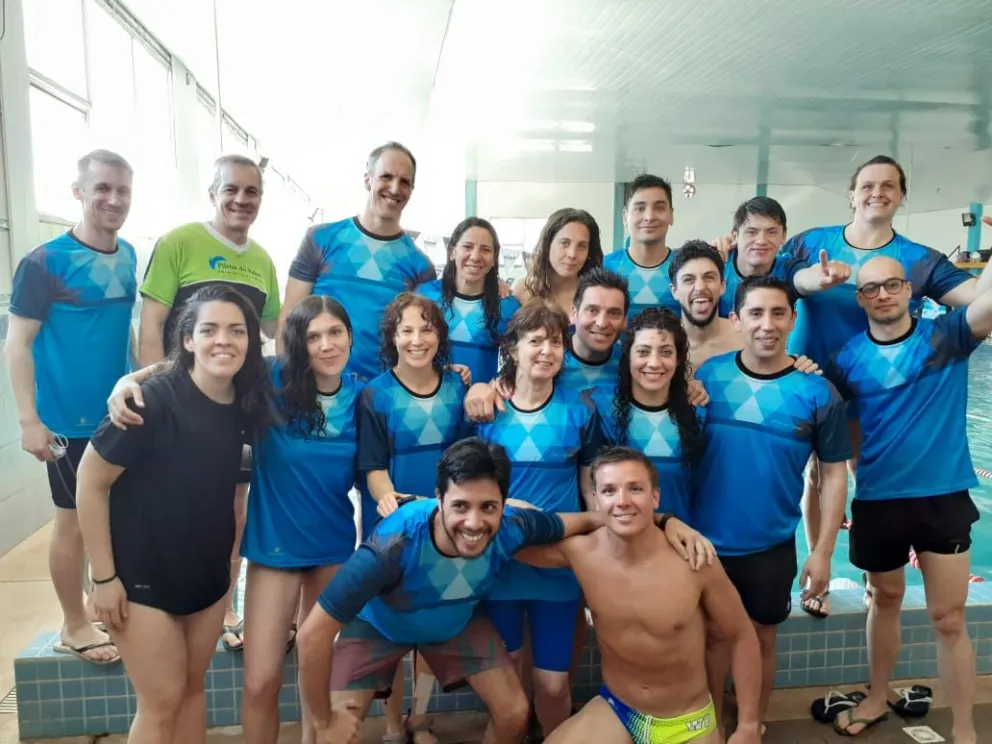 La natación Master vivió una fiesta en Piletas del Nahuel