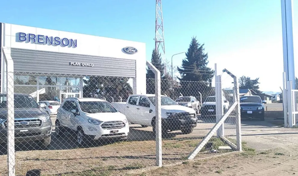El grupo Taraborelli desembarcó en Bariloche con Ford, Mercedes-Benz y Usados Seleccionados