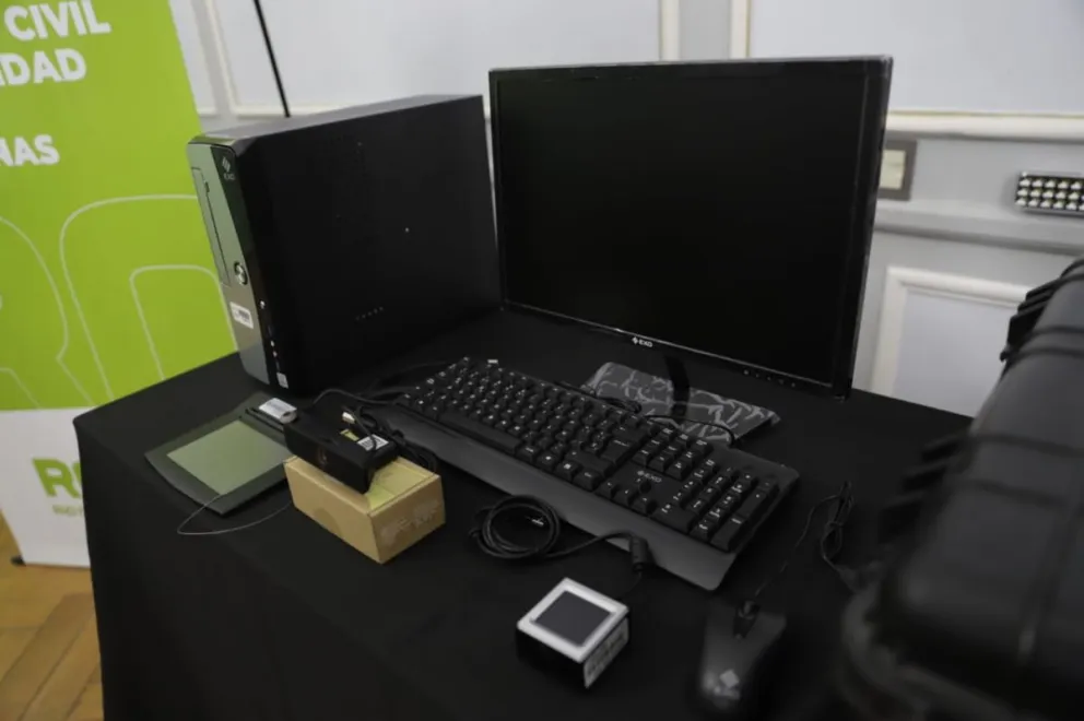 Suman nuevos equipos informáticos al Registro civil