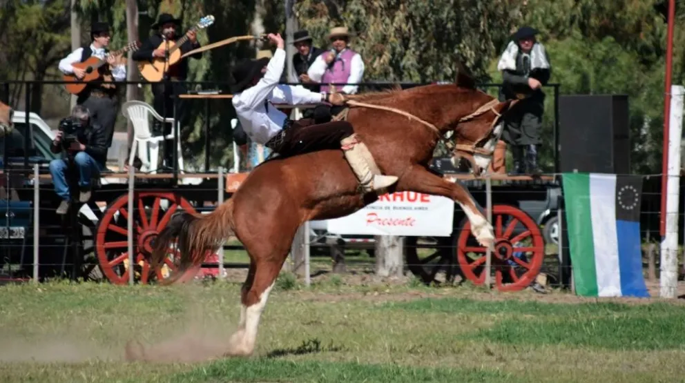 El Bolsón vivirá el campeonato provincial de jineteadas