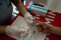 Por el Día Mundial de la Lucha contra el VIH-Sida, realizan testeos gratuitos 