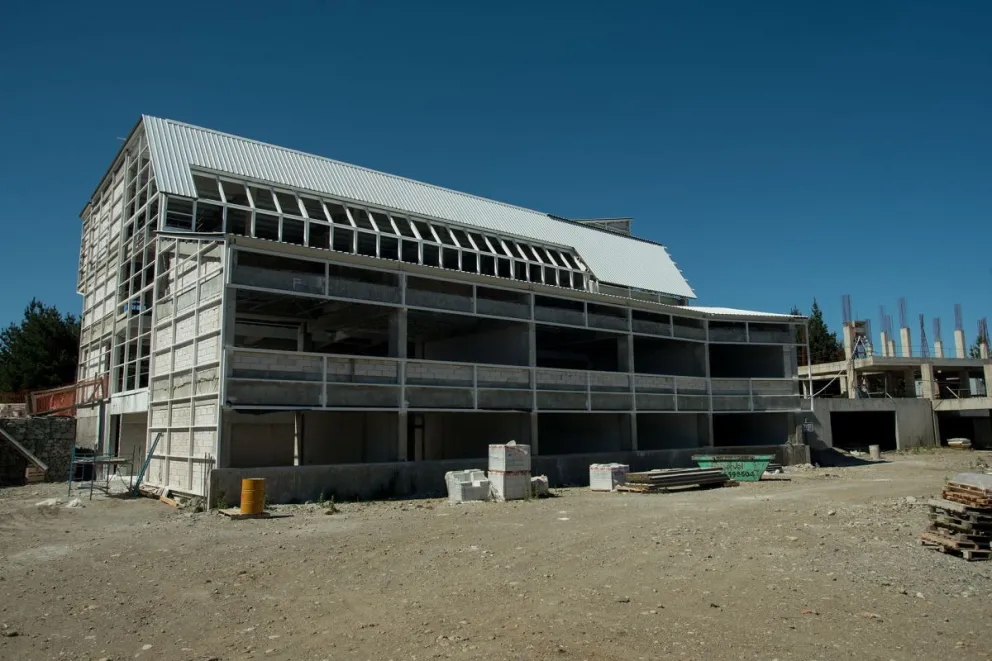 El Gobierno provincial retomó las obras que Nación había abandonado cuando ya estaban ejecutadas en un 97%. Foto: Archivo Marcelo Martínez. 