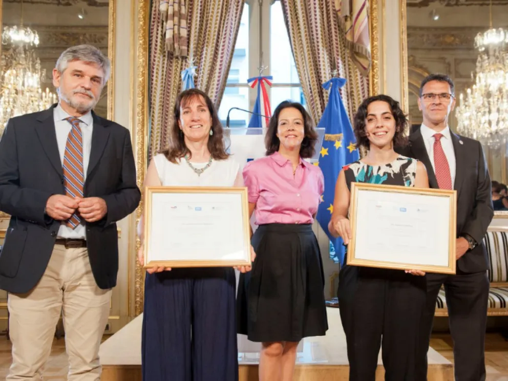 Una docente fue distinguida en la Embajada de Francia