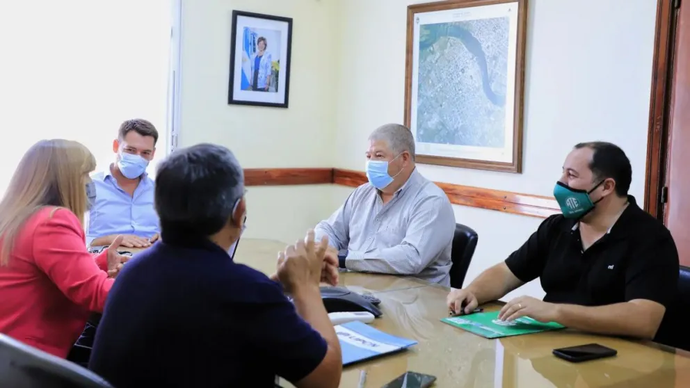 El Gobierno Provincial ofreció cerrar el año con un 46% de aumento salarial