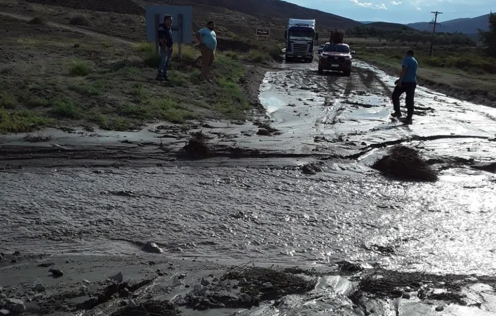 Corte total en ruta 23