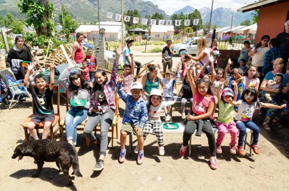 Los merenderos celebraron la Navidad con regalos, magia y muchas sonrisas