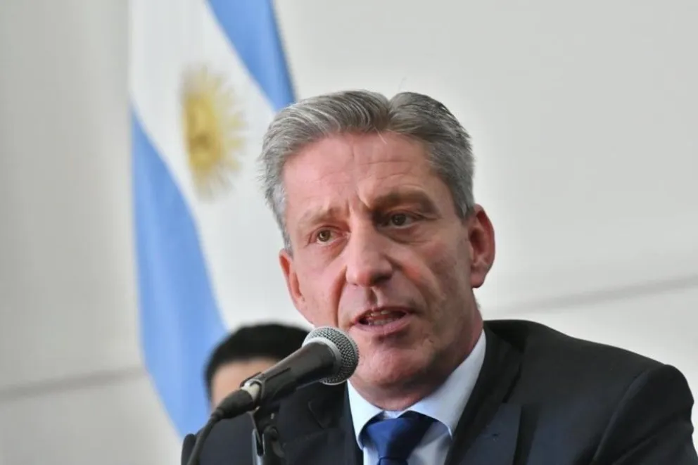 Arcioni anunció que derogará la Ley de Zonificación Minera e impulsará un plebiscito