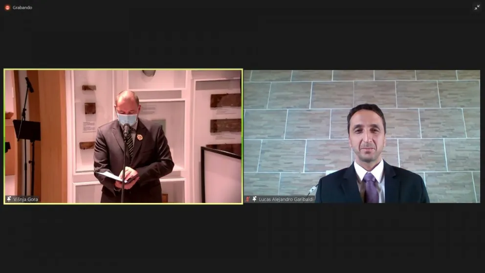 Investigador de la UNRN resultó ganador del Golden Bee Award 2021