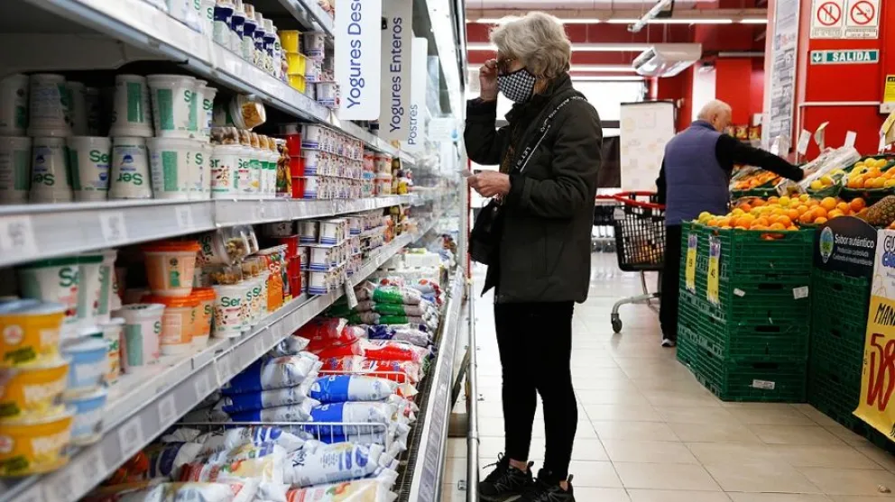 Empresas y supermercados acuerdan retrotraer los precios al 10 de marzo