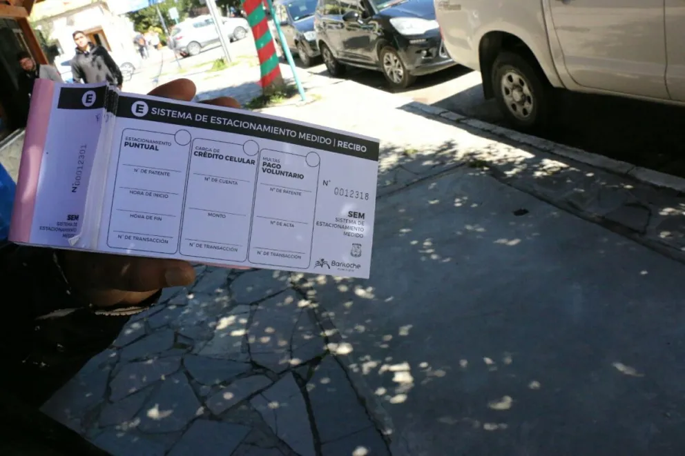 Estacionamiento en Puerto San Carlos: destinan espacios especiales para trabajadores del centro