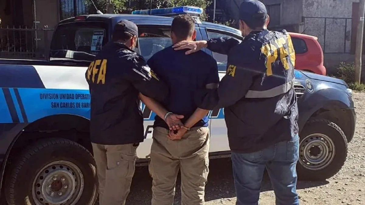 Atraparon en Bariloche a un violador serial buscado por la Policía Federal  | ANB :: Agencia de Noticias Bariloche - Diario online con noticias e  información de Bariloche.