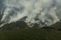 Además de Río Negro, otras cinco provincias continúan con incendios forestales activos