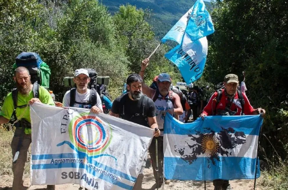 Culminó la sexta marcha a Lago Escondido