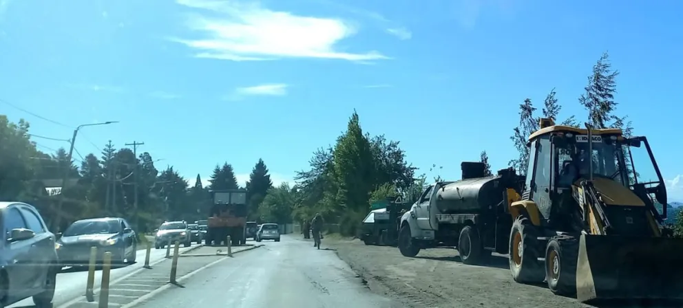 Bustillo con casi una hora de demora