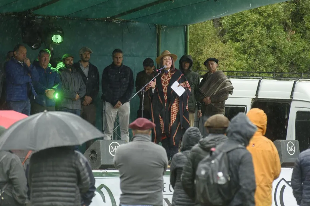 La Sociedad Rural criticó la toma de tierras y pidió mayor previsibilidad para el sector