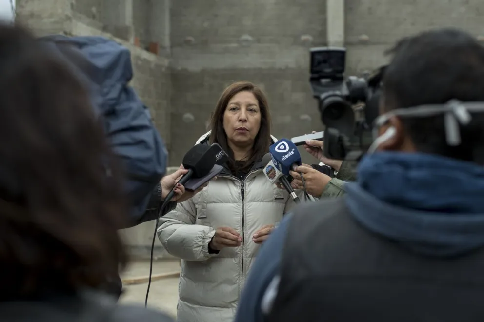 Carreras aseguró que “la totalidad de las escuelas empezarán en tiempo y forma”