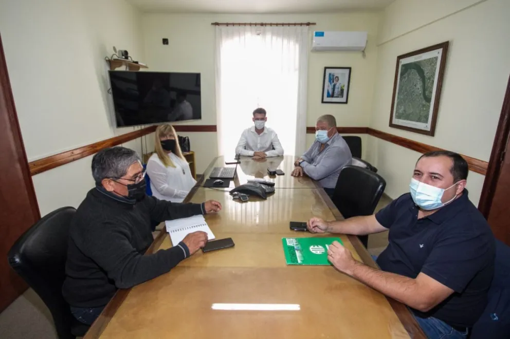 La provincia ofreció un 21% para los trabajadores estatales en el primer semestre