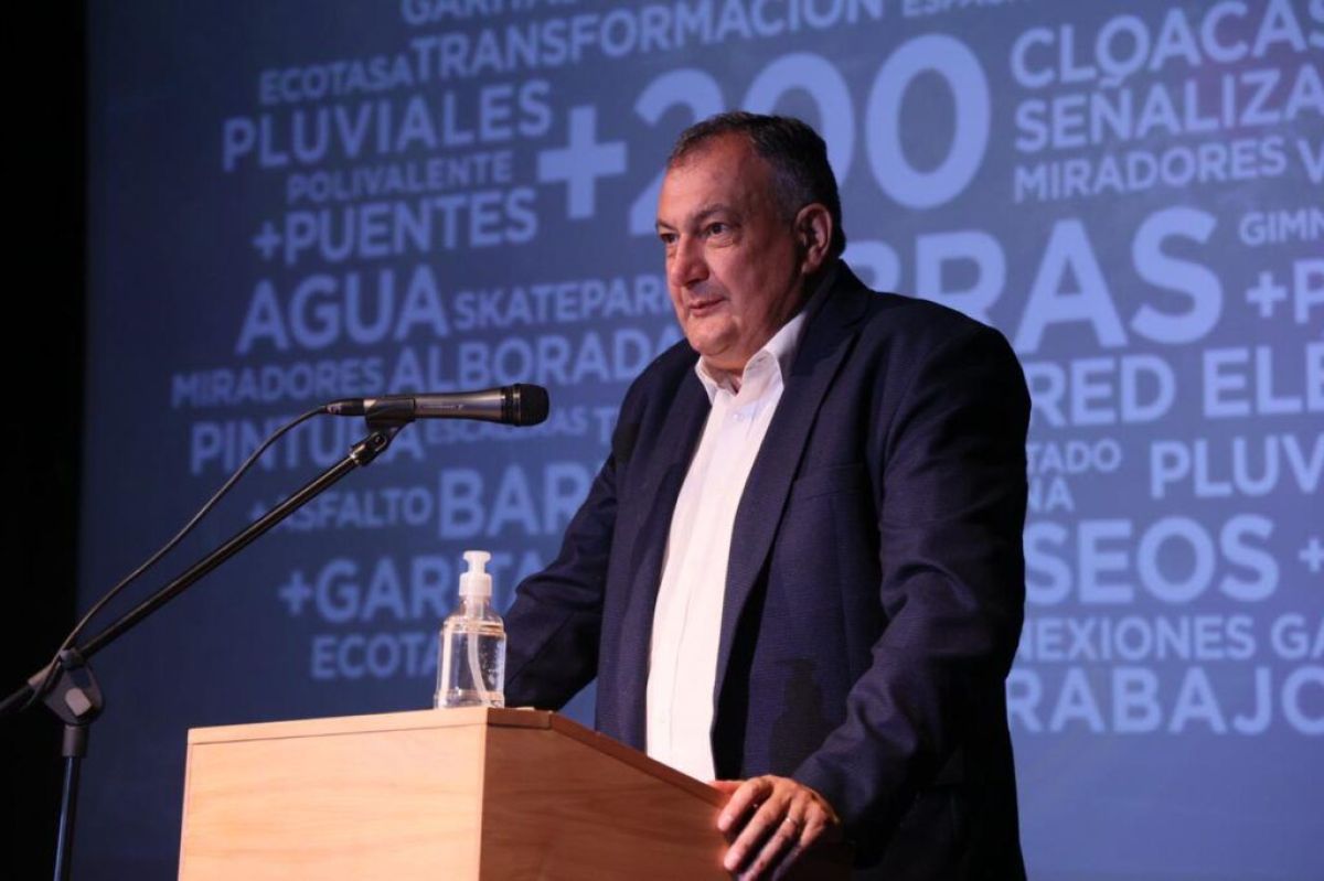 El Intendente no fue al Concejo por un viaje, pero aseguran que está en la ciudad