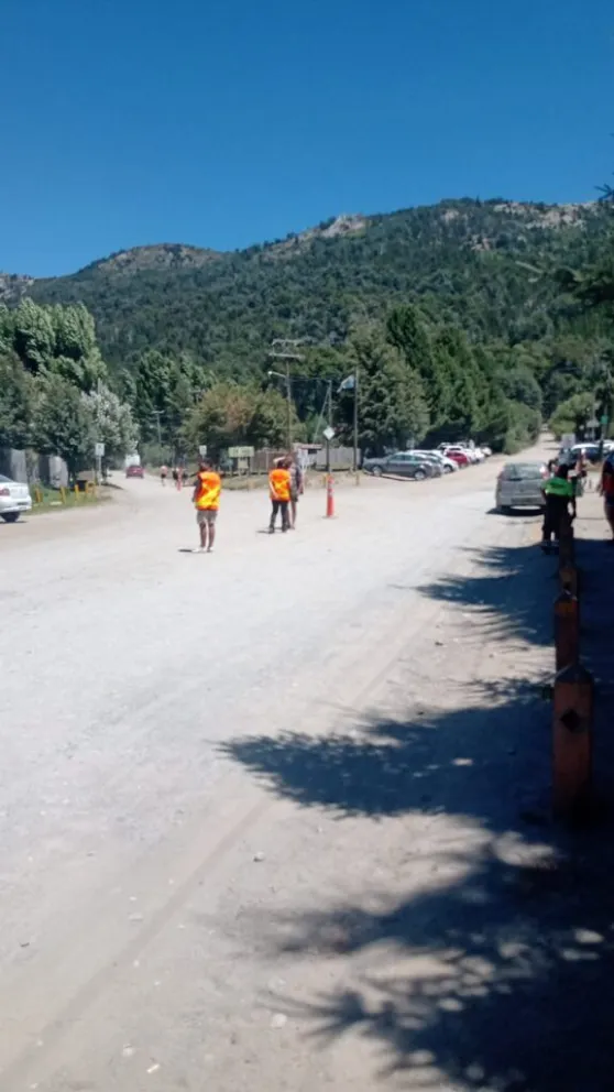 Este viernes cortarán una calle de Villa Los Coihues