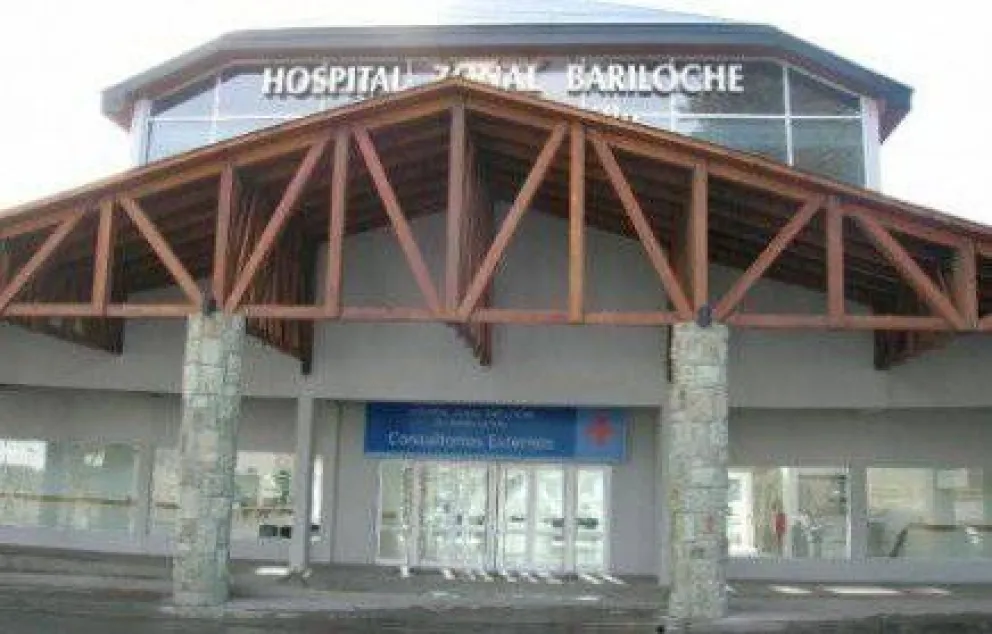 Recibió un disparo en la cabeza y los médicos optaron por dejarle la bala