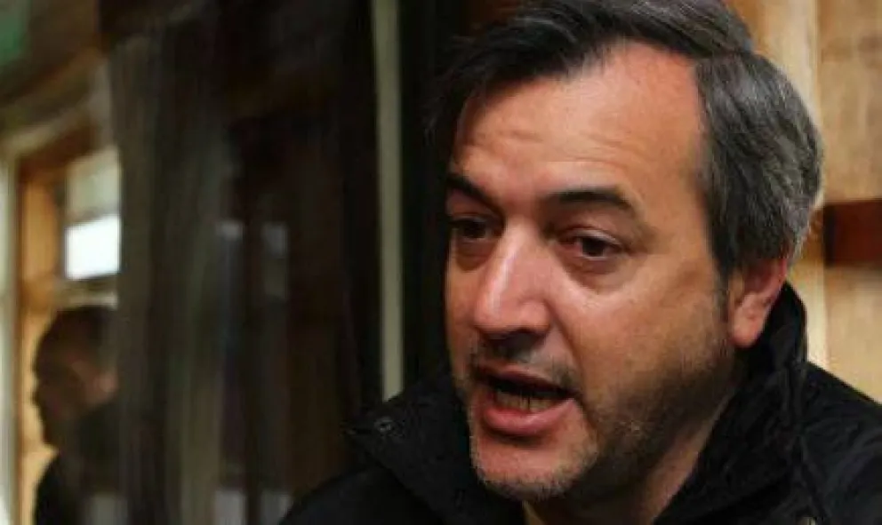 ATE pide a Weretilneck que aparte a Arroyo de la lista de legisladores