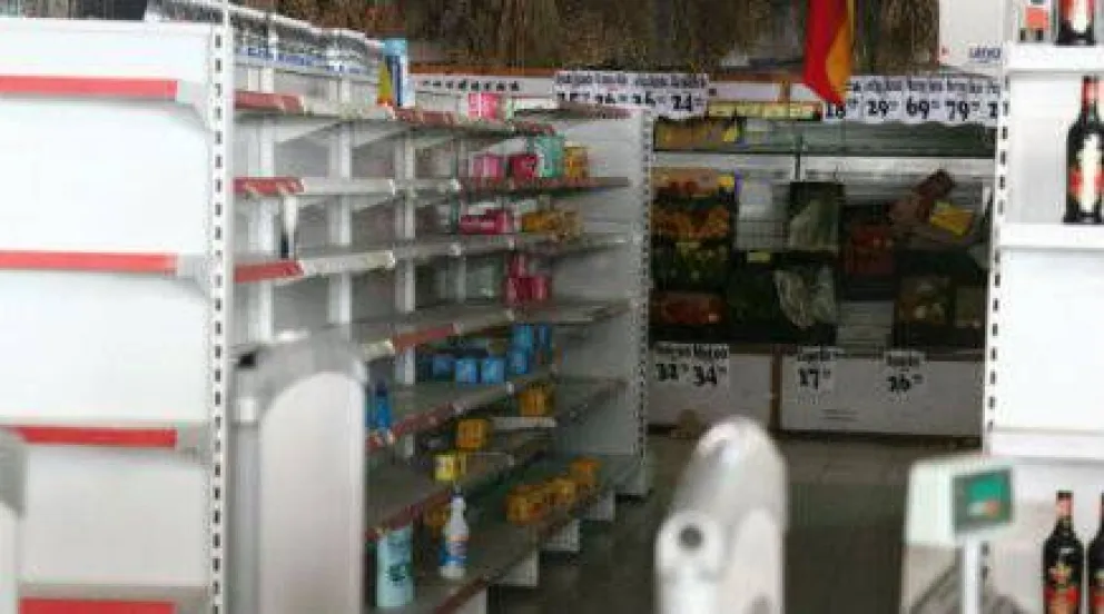Dueño de supermercado aseguró que el sindicato de Comercio provocó el cierre