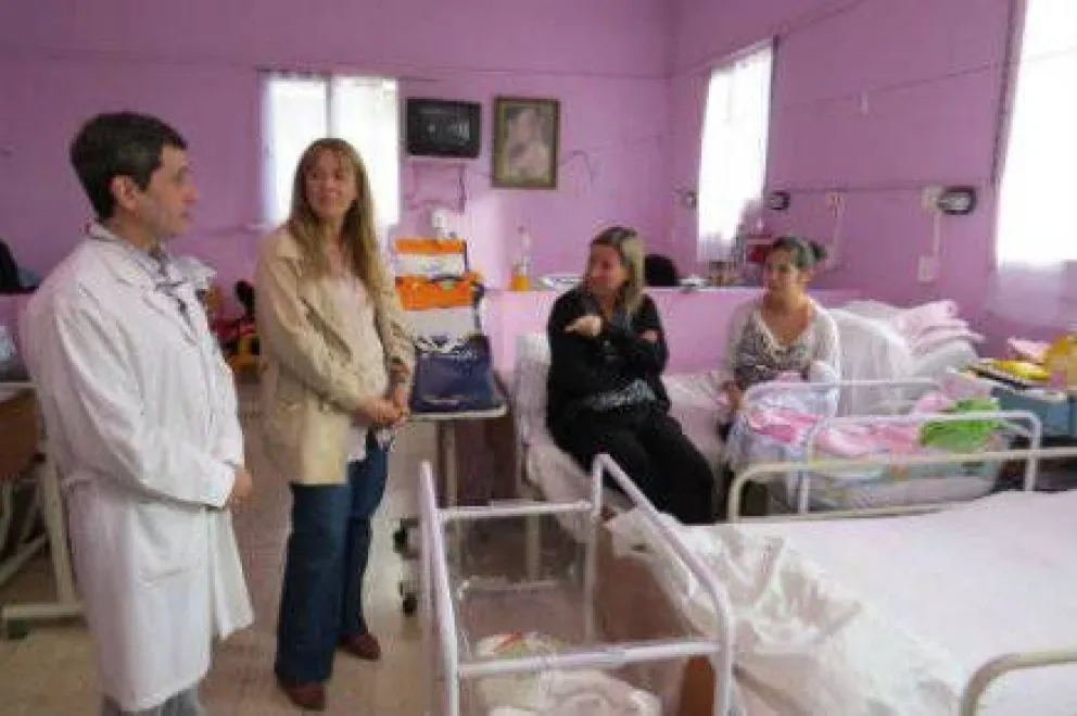Morena, la primera bebé nacida en el aniversario de Bariloche