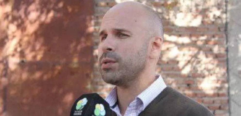 Gobierno provincial asiste a productores de zonas afectadas por la ceniza