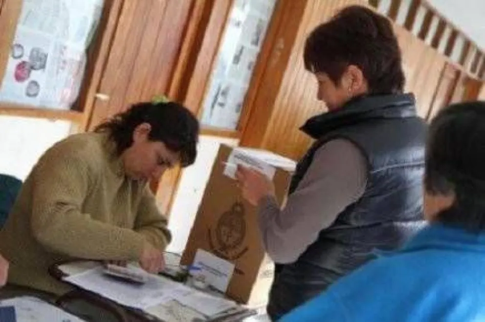 Primer test electoral en Río Negro