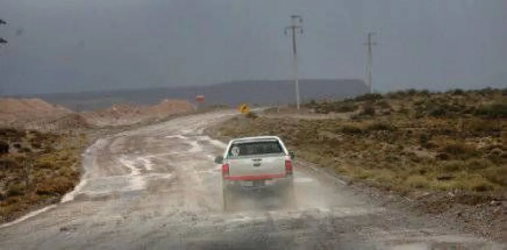 Visibilidad reducida por cenizas en la zona cordillerana