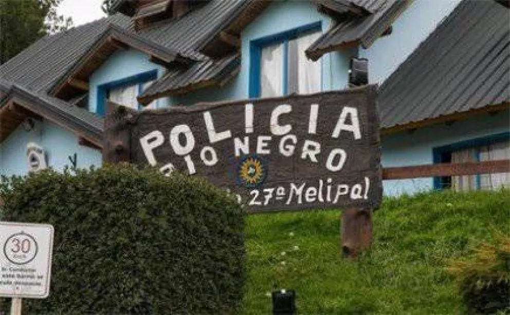 Lo detuvieron mientras manejaba ebrio