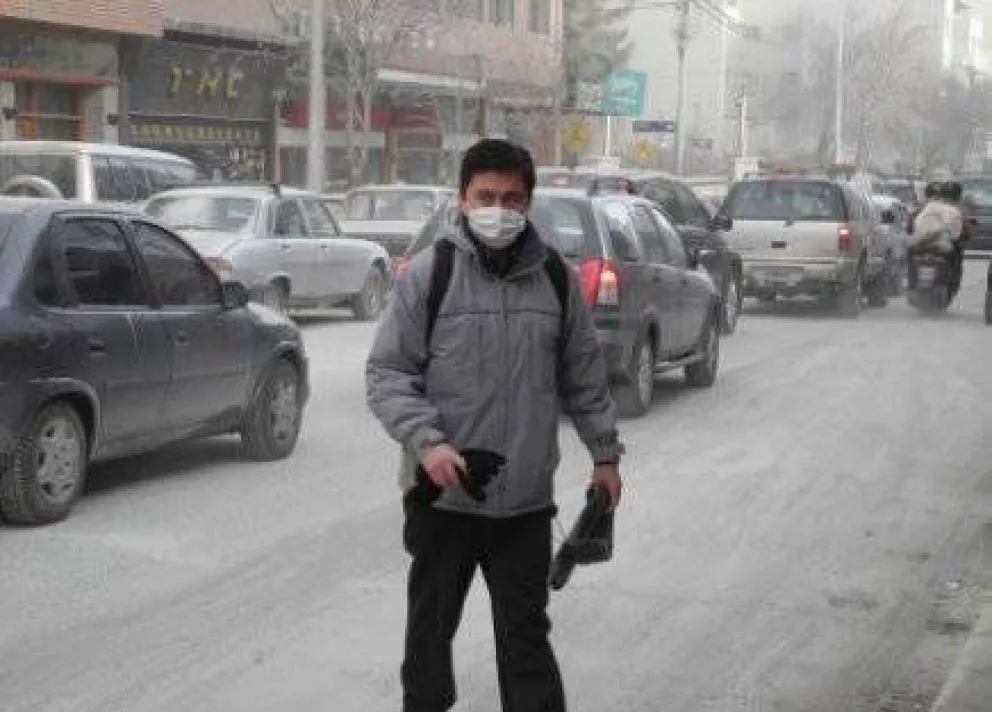 Recomiendan medidas ante posible lluvia de cenizas