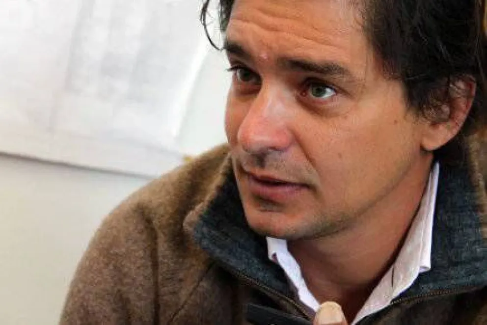 Pueblo a W pide lugares en la Legislatura