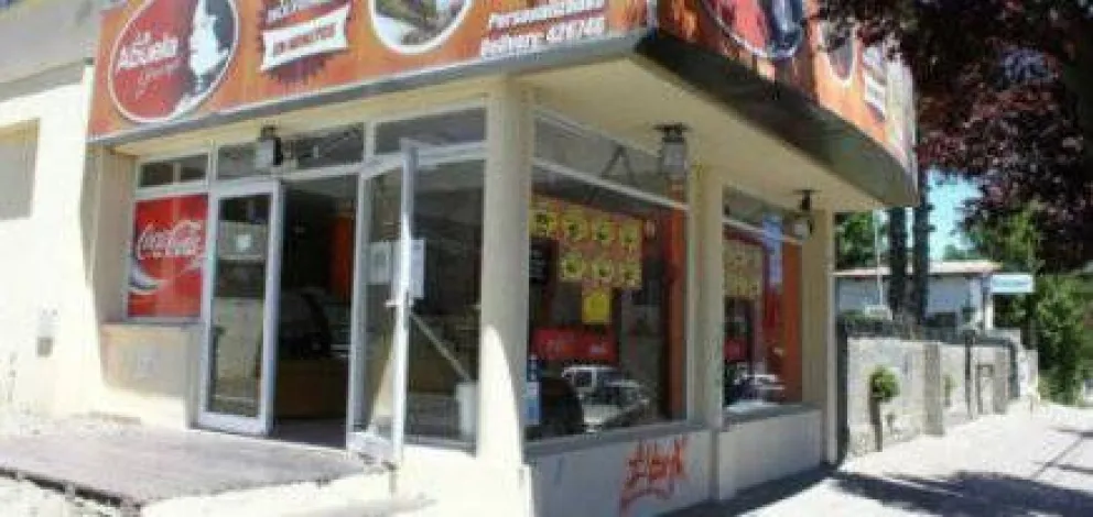 Local de comidas sufre el quinto robo en menos de un año