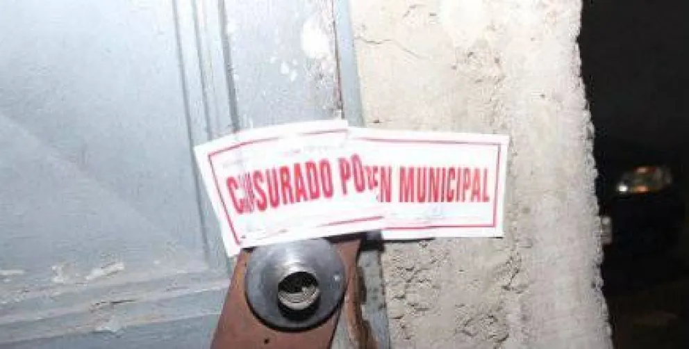 El municipio clausuró dos cabarets