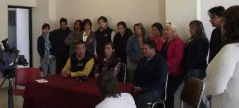 Soyem y alumnos reclaman por el inicio de tecnicaturas del IPAP