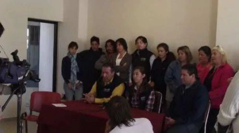 Soyem y alumnos reclaman por el inicio de tecnicaturas del IPAP