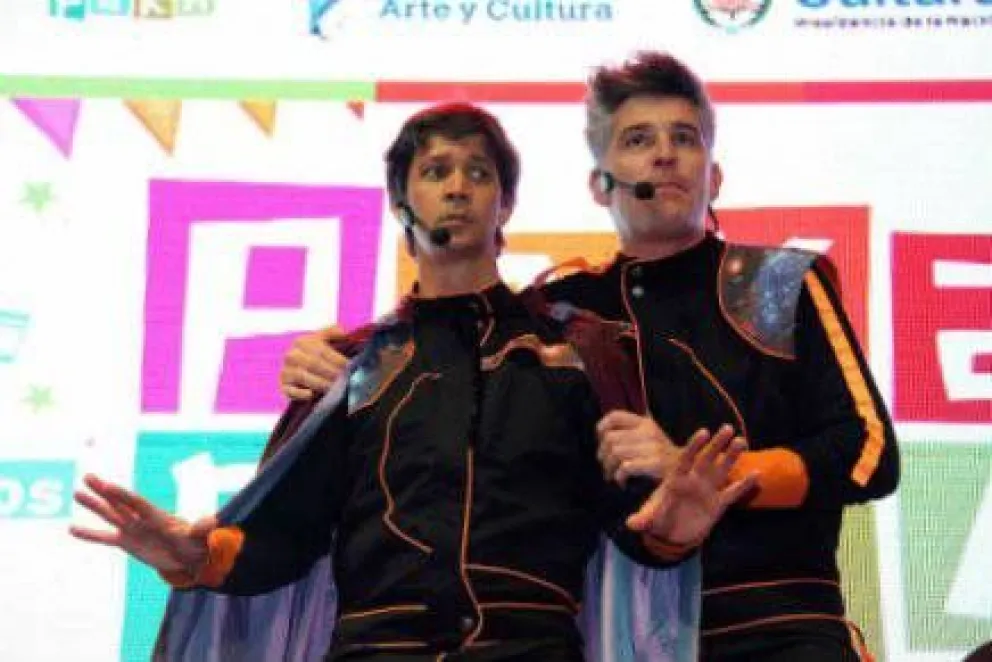 Pakapaka festeja junto a Bariloche los 75 años del Cívico