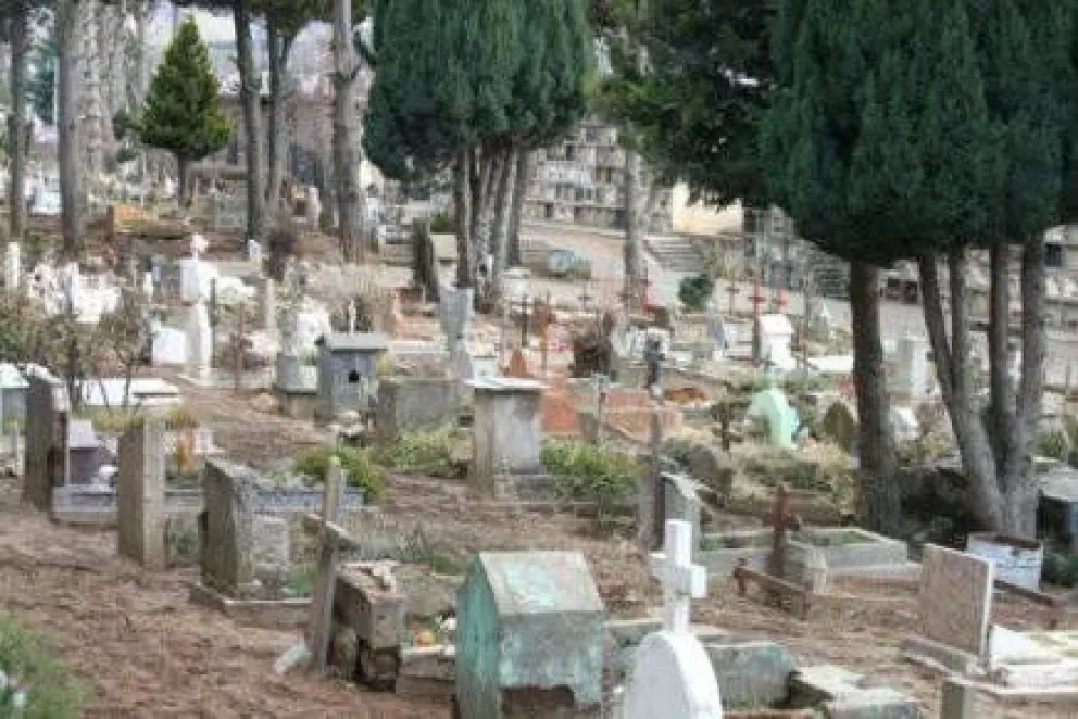 Finalmente se ampliará el colapsado cementerio municipal